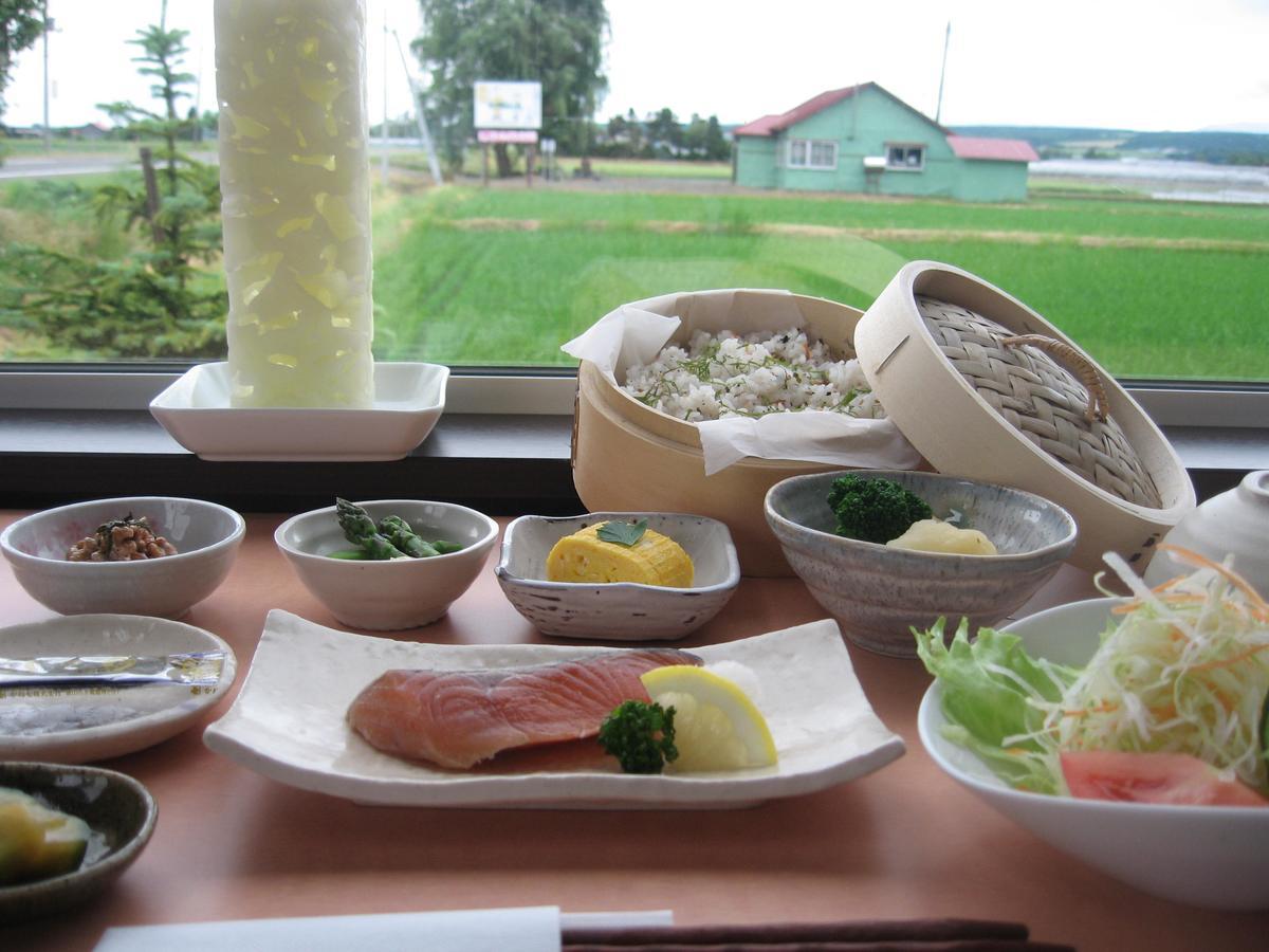 Petit Hotel Blanc Fleur Nakafurano Eksteriør billede